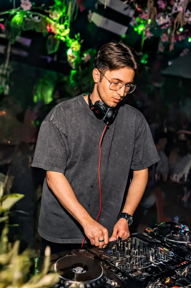 DJ Phill